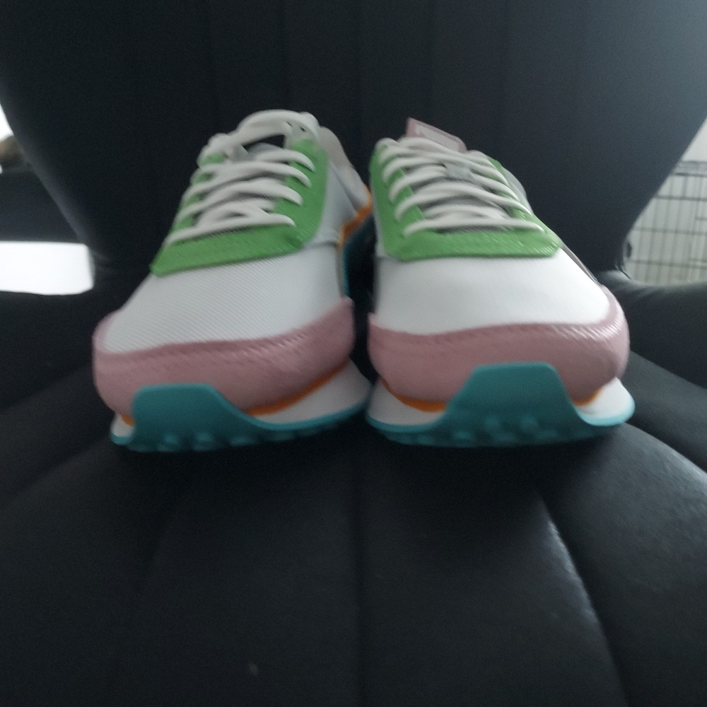 Brand new Pumas - Picture 3 of 5